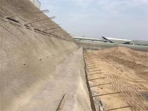 永宁河道边坡加固